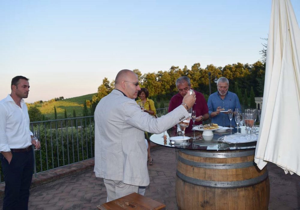 CENA DEGUSTAZIONE A LE BUCHE WINE RESORT
Una bellissima serata lo scorso 20 luglio